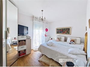 t2 à la vente -   30000  NIMES, surface 29 m2 vente t2 - UBI427416269